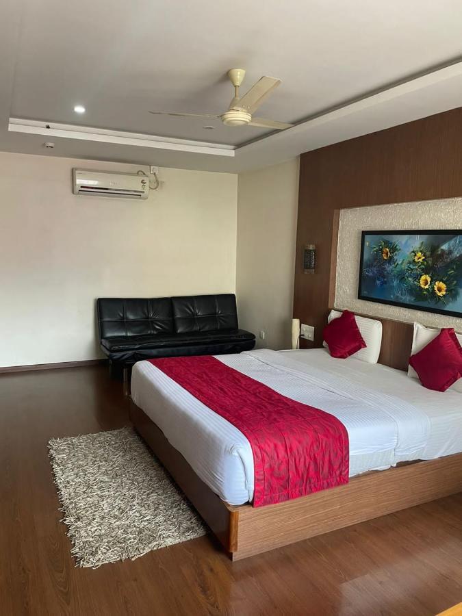 The Lotus Boutique Hotel Chikmagalūr Екстериор снимка